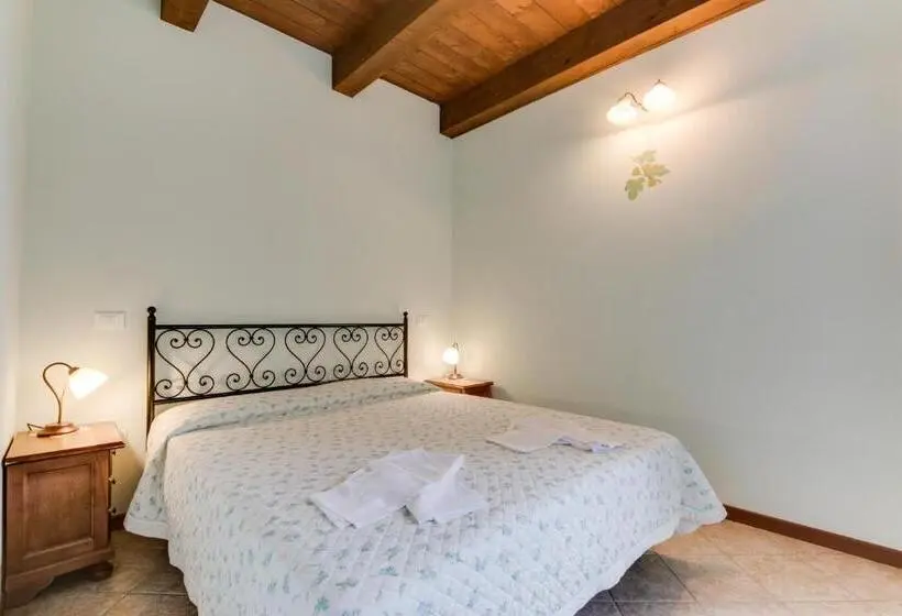スタンダードトリプルルーム, Agriturismo L Antico Frutto