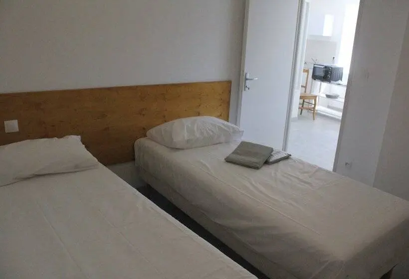 Komfort Suite, Chez Mary