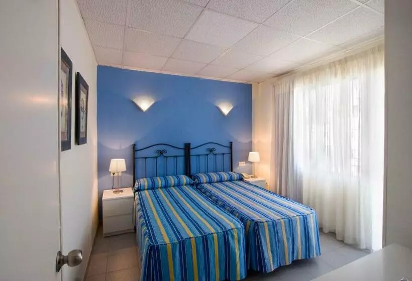 スーペリアスタジオ, Apartamentos Ecuador Park