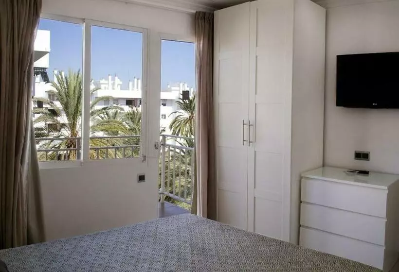 ダブルベッドのスタンダードスタジオ, Apartamentos Ecuador Park