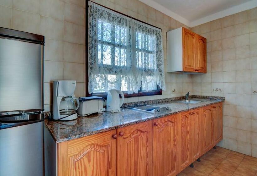 Апартаменты 1 Спальня, Apartamentos Las Acacias