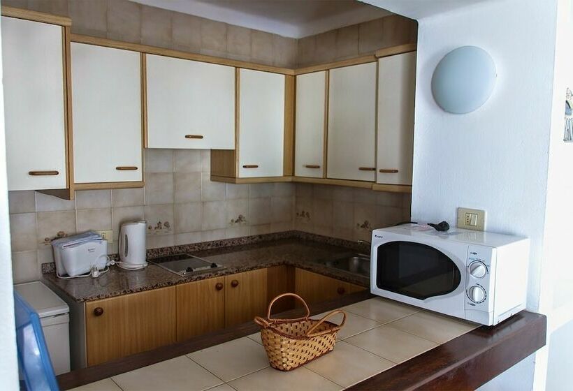 Апартаменты 1 Спальня, Apartamentos Las Acacias