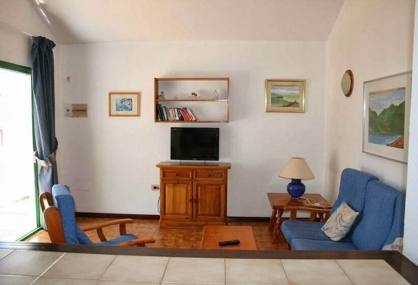 Апартаменты 1 Спальня, Apartamentos Las Acacias