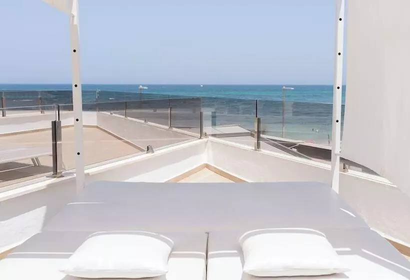 آپارتمان پرمیوم 1 خوابه با چشم‌انداز دریا, Apartamentos Ses Roquetes