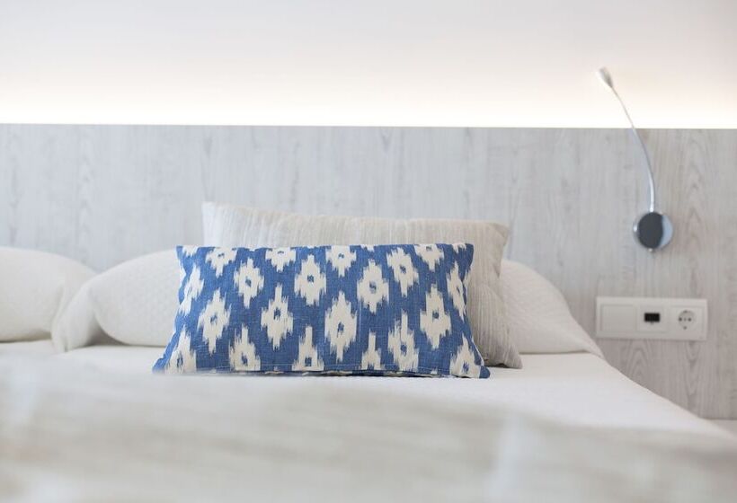 サイドシービュー１ベッドルームアパートメント, Apartamentos Ses Roquetes