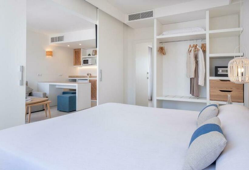 带1个卧室带泳池的公寓, Fergus Style Carema Beach