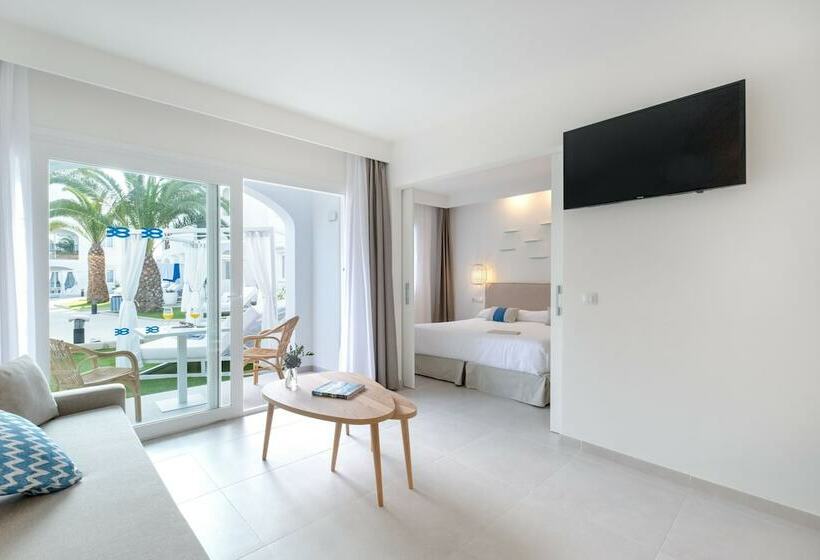 דירת חדר יוקרתית, Fergus Style Carema Beach