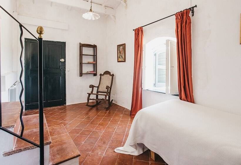 标准三人间, Agroturismo Son Triay