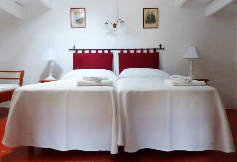 标准三人间, Agroturismo Son Triay