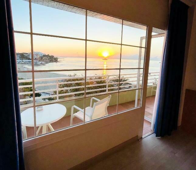 سوییت سوپریور با چشم‌انداز دریا, Agua Beach  Adults Only