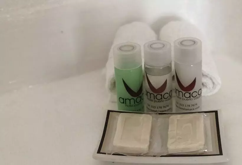 اتاق لوکس با بالکن, Amaca Puerto Vallarta  Adults Only