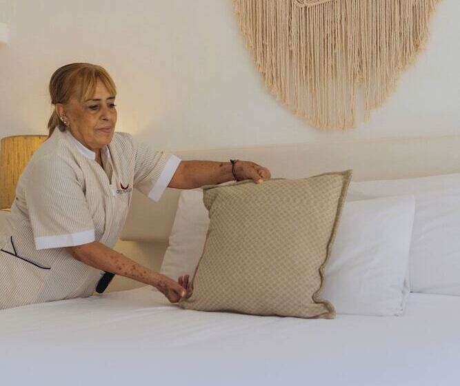 带阳台的豪华间, Amaca Puerto Vallarta  Adults Only