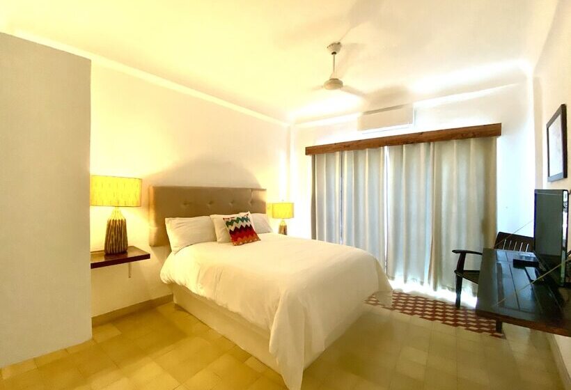 带阳台的豪华间, Amaca Puerto Vallarta  Adults Only
