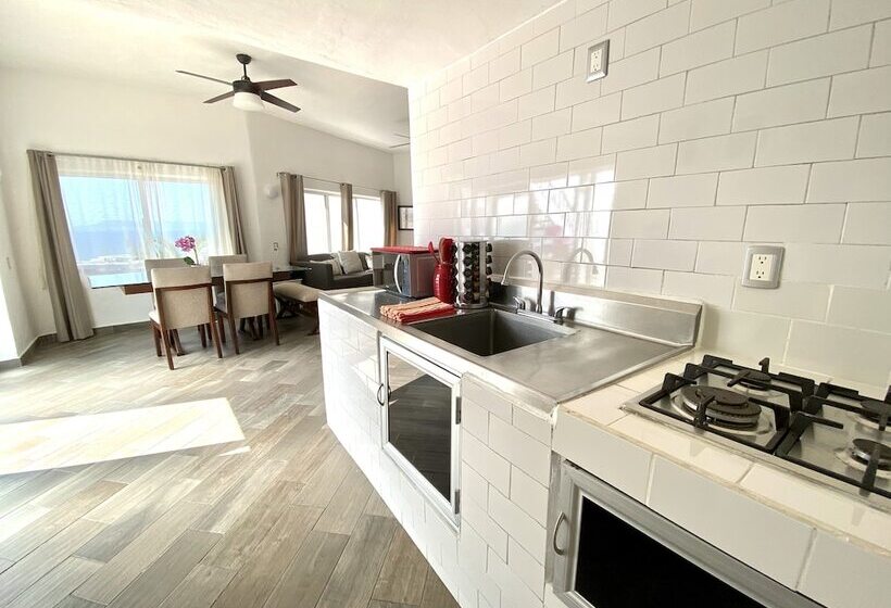 带两个卧室的顶楼公寓, Amaca Puerto Vallarta  Adults Only