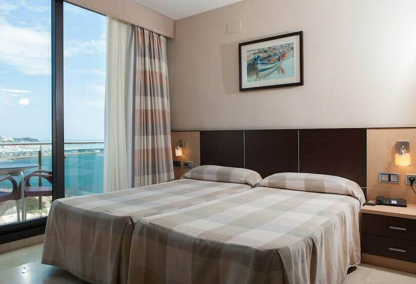 غرفة قياسية إطلالة جانبية علي البحر, Flamingo