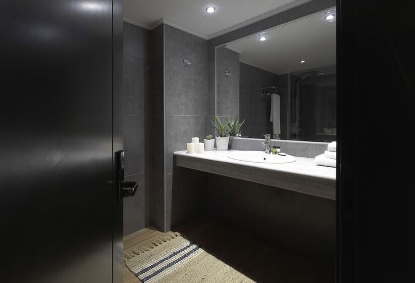 デラックスルーム, La Piscine Art Hotel, Philian Hotels And Resorts