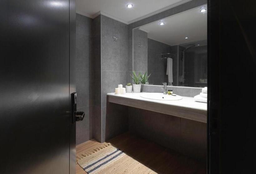 デラックスルーム, La Piscine Art Hotel, Philian Hotels And Resorts