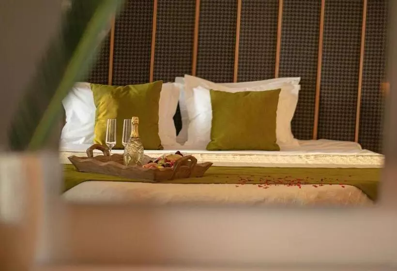 سوییت جونیور, La Piscine Art Hotel, Philian Hotels And Resorts
