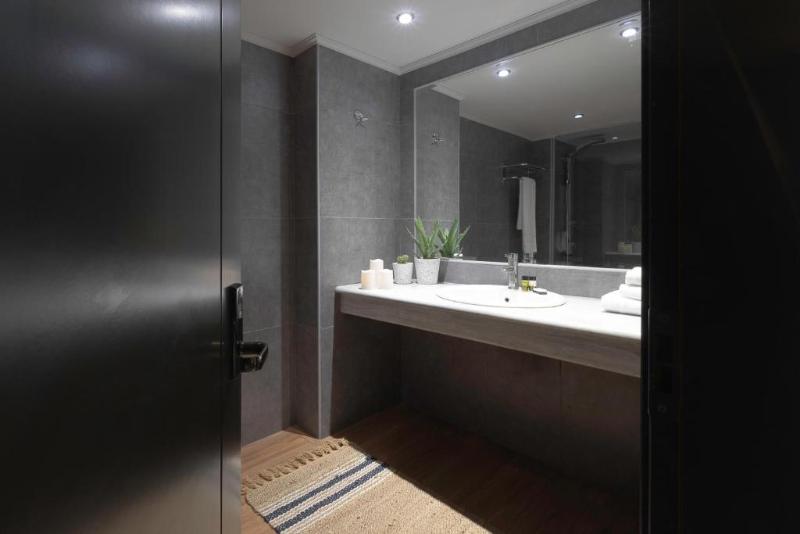 디럭스 룸, La Piscine Art Hotel, Philian Hotels And Resorts