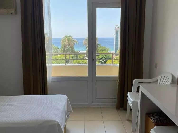 Standard Kolmen Hengen Huone, Miray Hotel Kleopatra