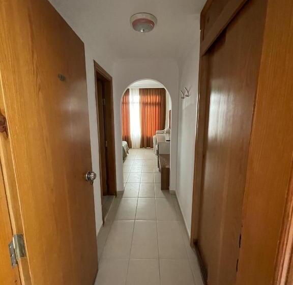 스탠다드 트리플 룸, Miray Hotel Kleopatra