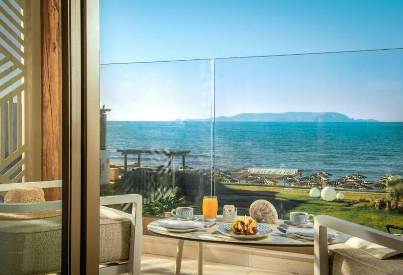 高级海景房, Mitsis Rinela