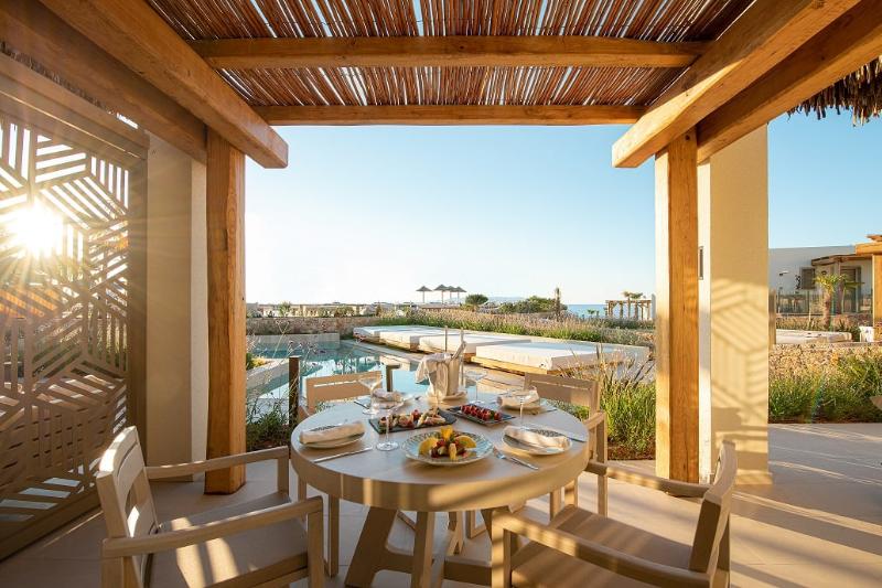 海景套房, Mitsis Rinela