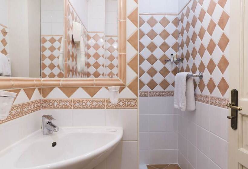 اتاق استاندارد, Mogador