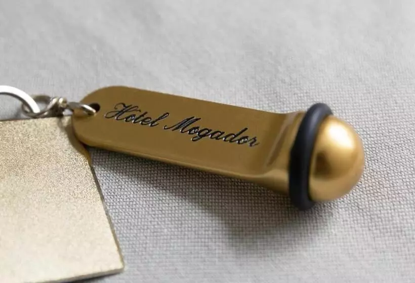 اتاق اکونومی یک تخته, Mogador