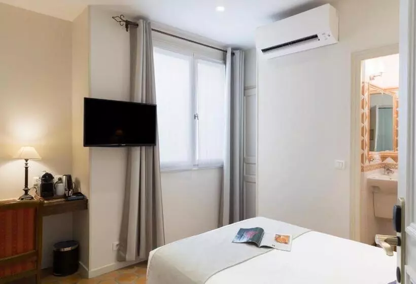 اتاق اکونومی یک تخته, Mogador