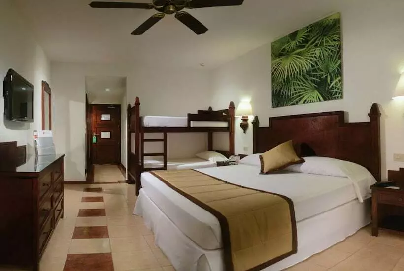 ファミリールーム, Hotel Riu Lupita - All Inclusive