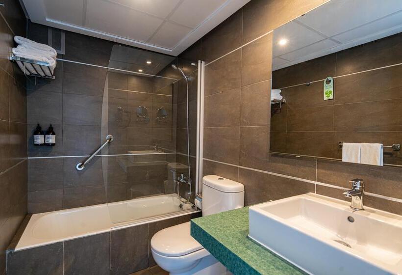 סוויטת ג'וניור, Thb Sa Coma Platja