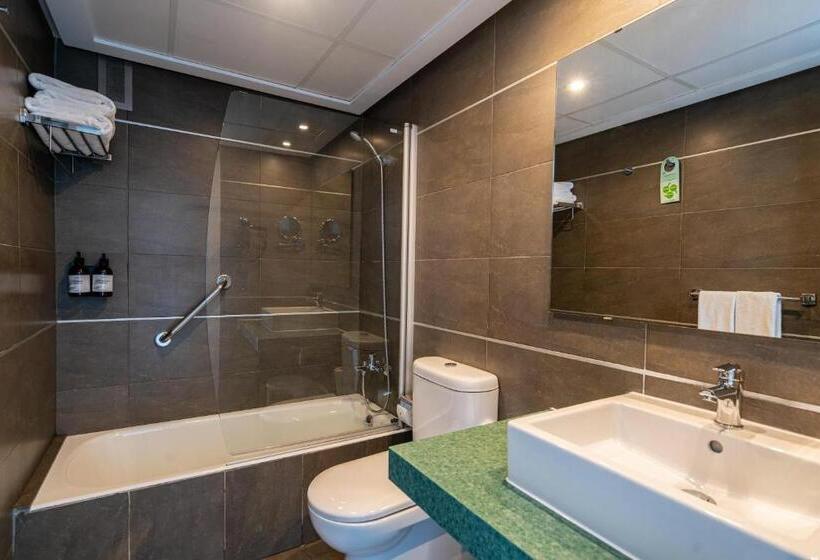 סוויטת ג'וניור, Thb Sa Coma Platja