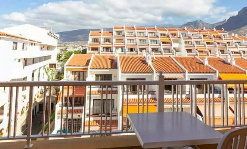 استودیوی استاندارد, Villa De Adeje Beach