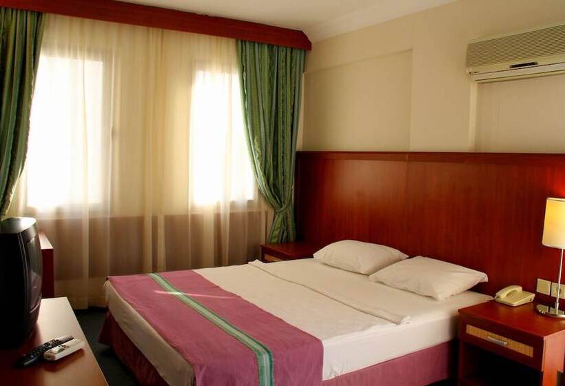 חדר סטנדרט, Aegean Park