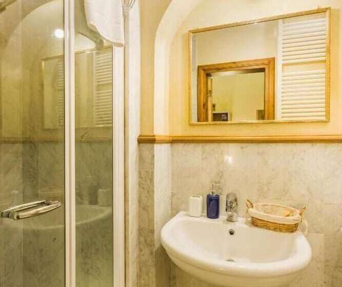 اتاق استاندارد, B&b Cavour10 Firenze