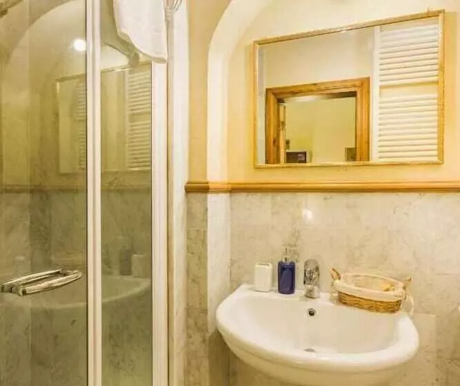 اتاق استاندارد, B&b Cavour10 Firenze