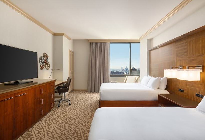 适合残疾人使用的标准间, Hilton New York Times Square