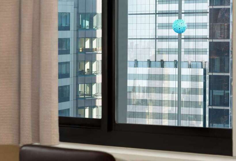 带大床的标准间, Hilton New York Times Square