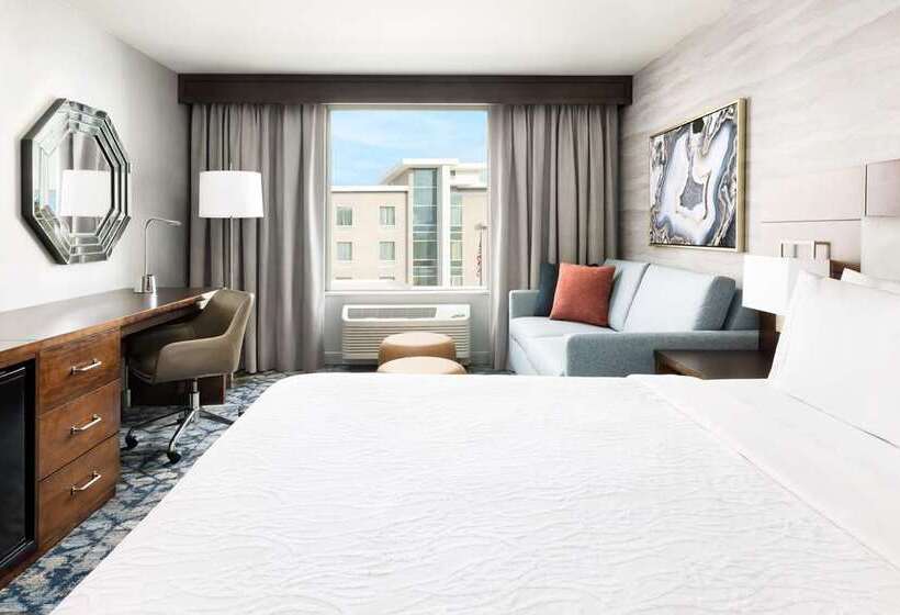 标准间, Hilton New York Times Square