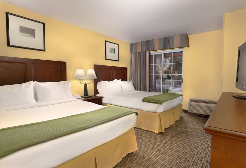 带阳台套房, Holiday Inn Express Hotel & Suites Scottsdale   Old Town, An Ihg
