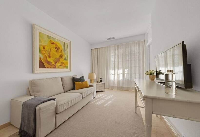 プールビュースイート, La Moraleja The Quiet Hotel   Adults Only