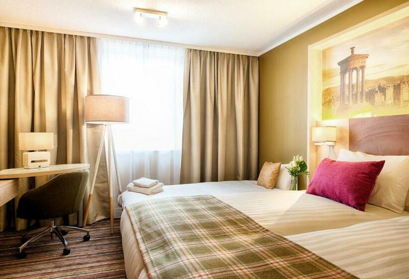 带大床的行政房间, Leonardo Hotel Edinburgh Haymarket