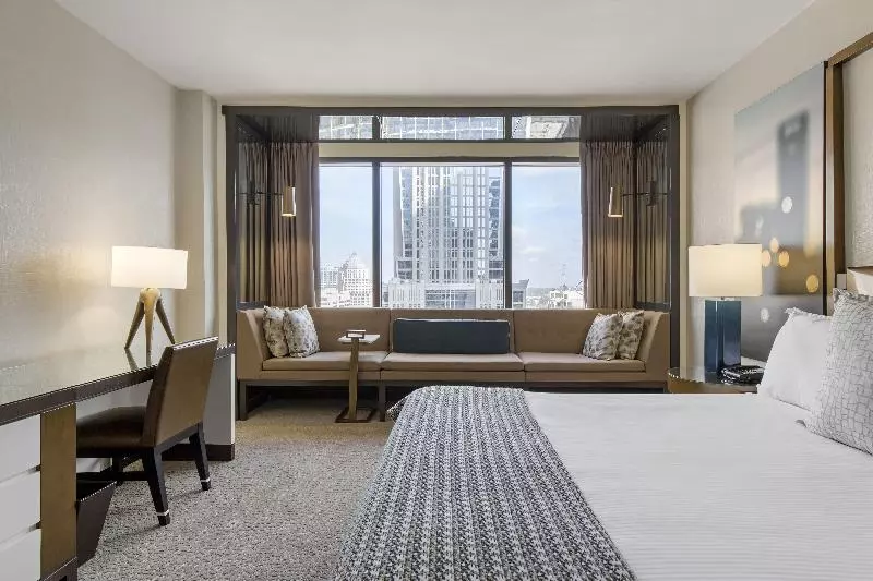 Club Room King Bed, Omni Charlotte