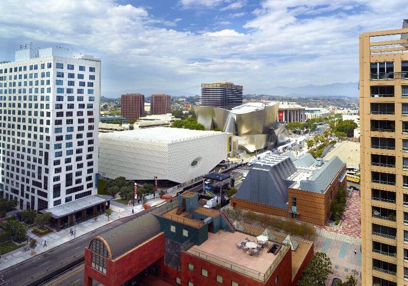 Quarto Premium, Omni Los Angeles