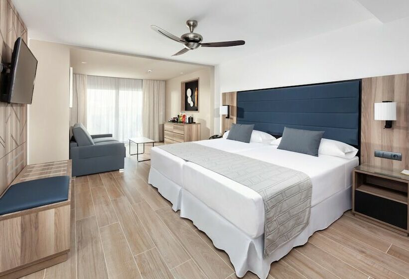 패밀리 룸, Hotel Riu Palace Oasis