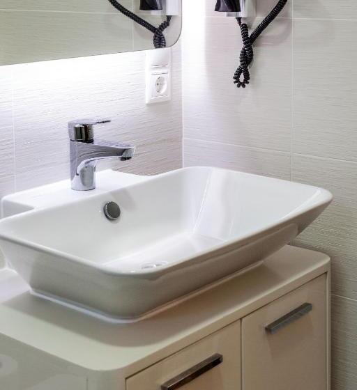 اتاق استاندارد, Sude Konak