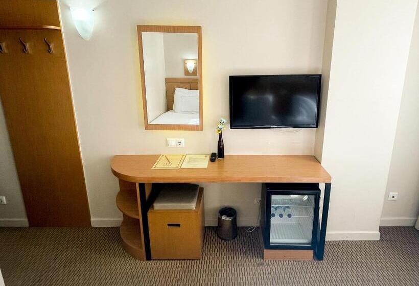 اتاق استاندارد, Sude Konak