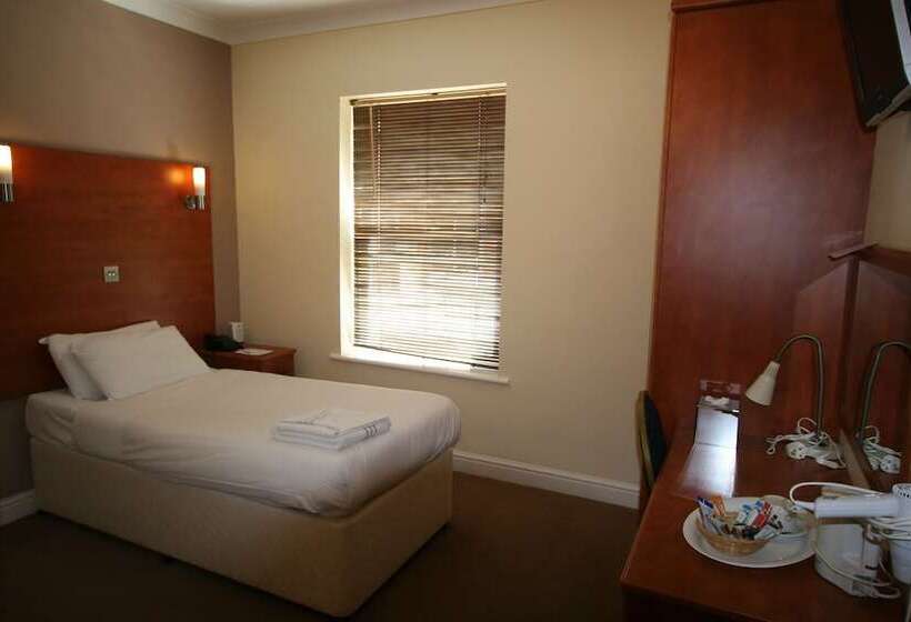 标准单人间, The Edgbaston Palace