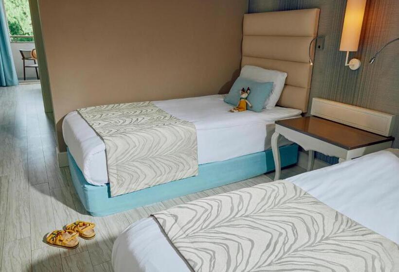 패밀리 룸, Tui Magic Life Masmavi